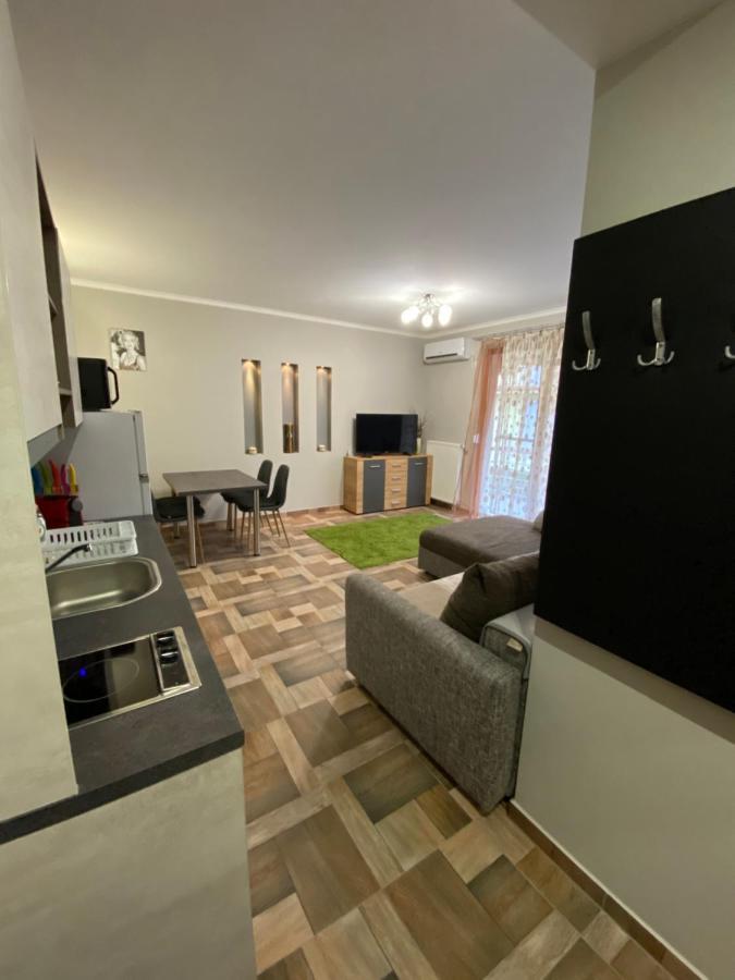 Dorina Wellness Apartment Siofok Luaran gambar