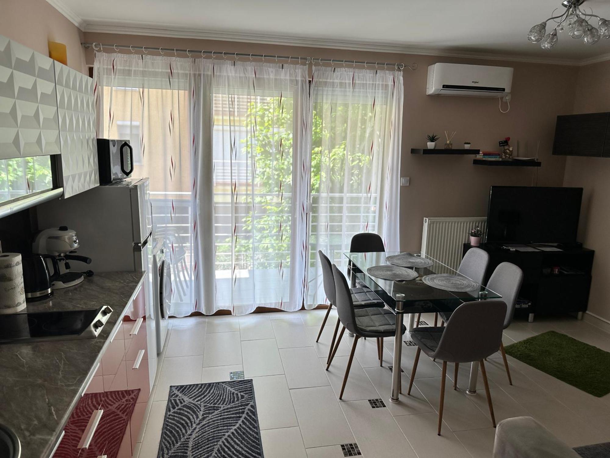 Dorina Wellness Apartment Siofok Luaran gambar