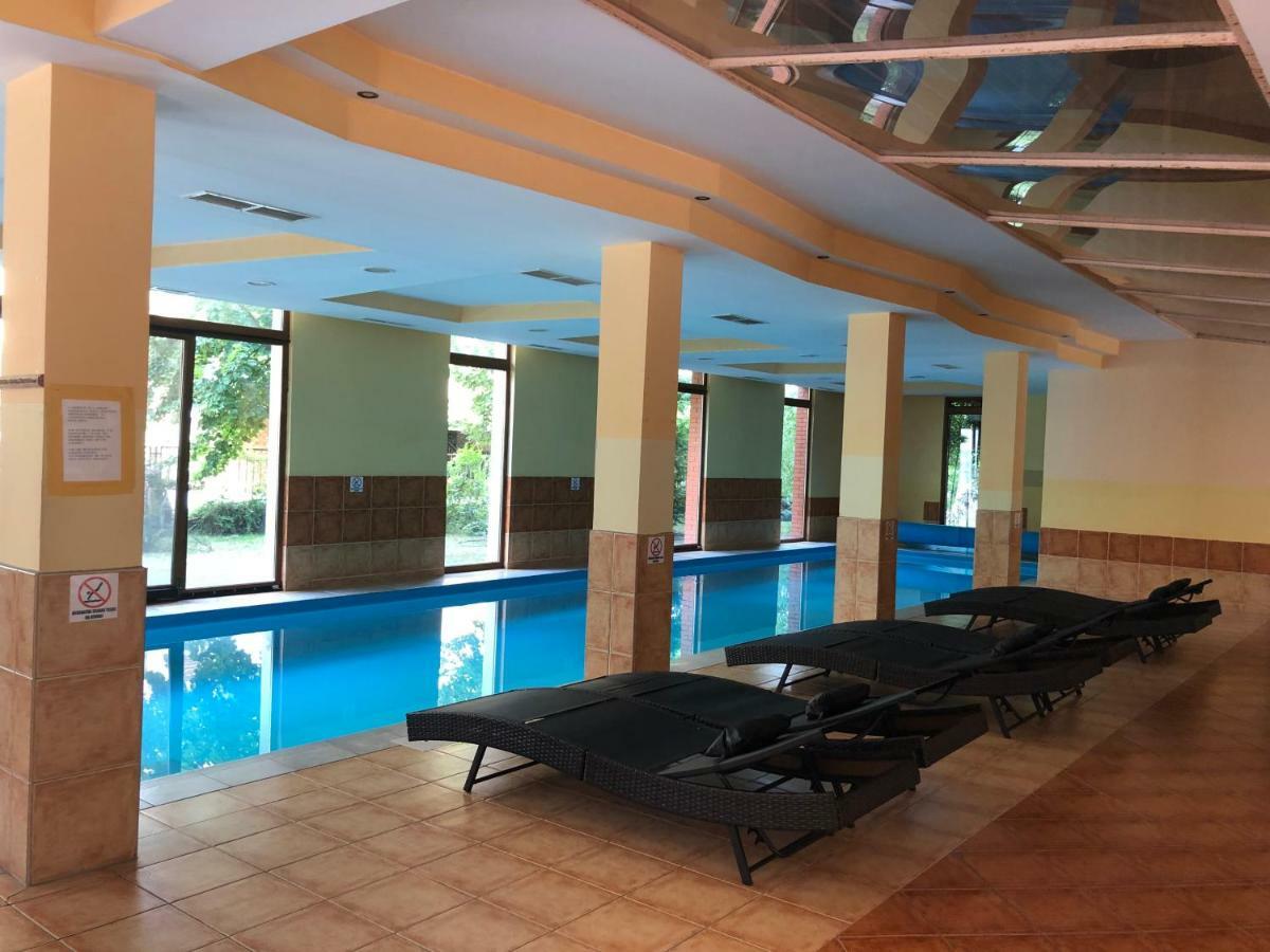 Dorina Wellness Apartment Siofok Luaran gambar