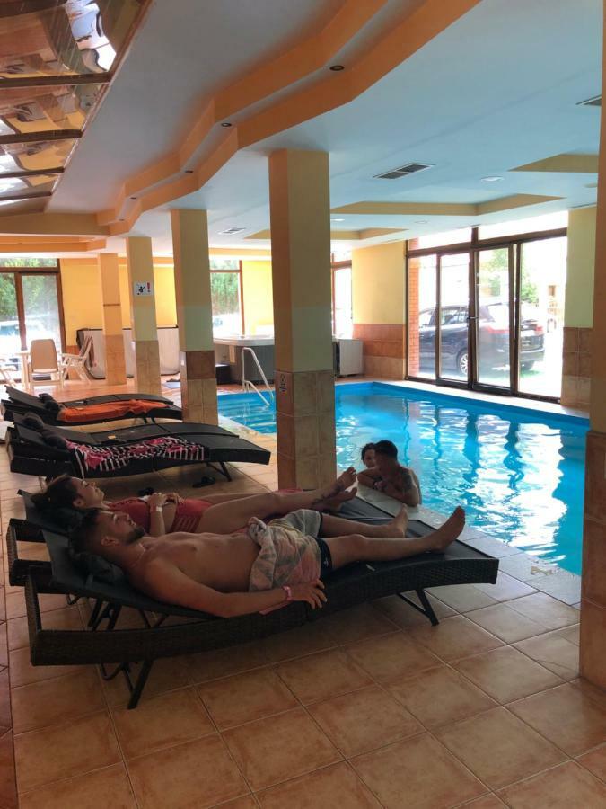 Dorina Wellness Apartment Siofok Luaran gambar